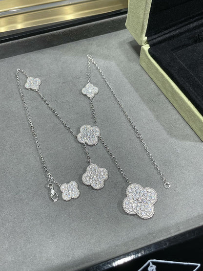 [Ornora Jewelry]CLOVER 6 MOTIF DIAMOND PAVED NECKLACE
