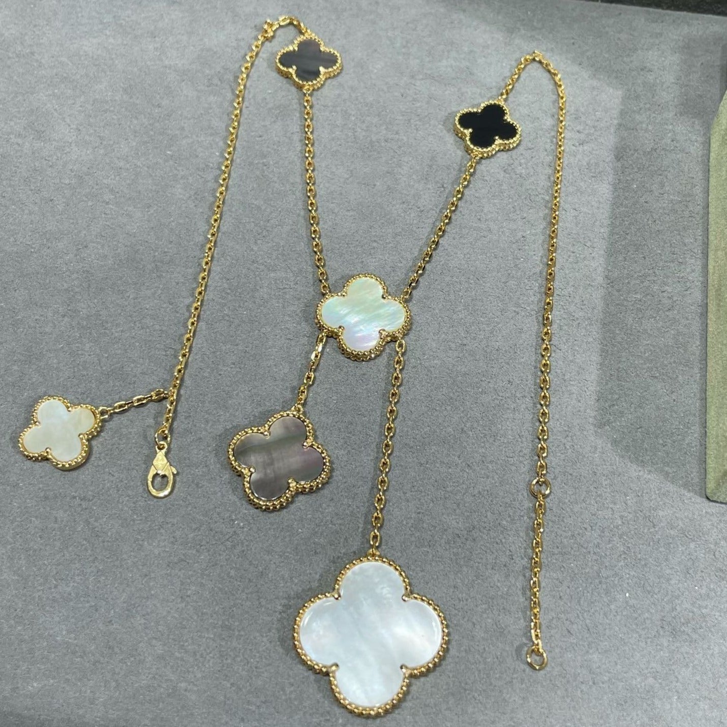 [Ornora Jewelry]CLOVER 6 MOTIF MOP ONYX GOLD NECKLACE