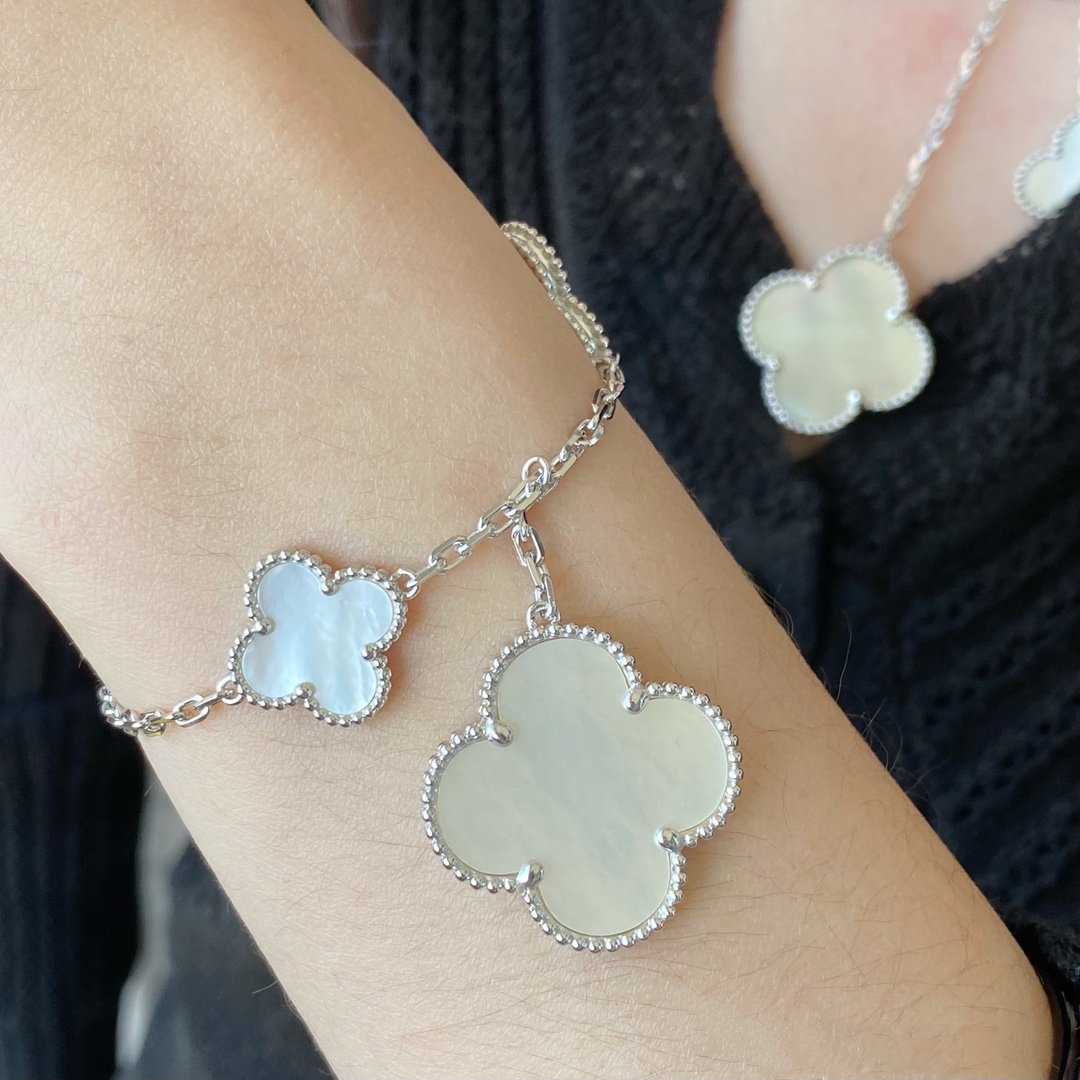 [Ornora Jewelry]CLOVER 5 MOTIF WHITE MOP SILVER BRACELET