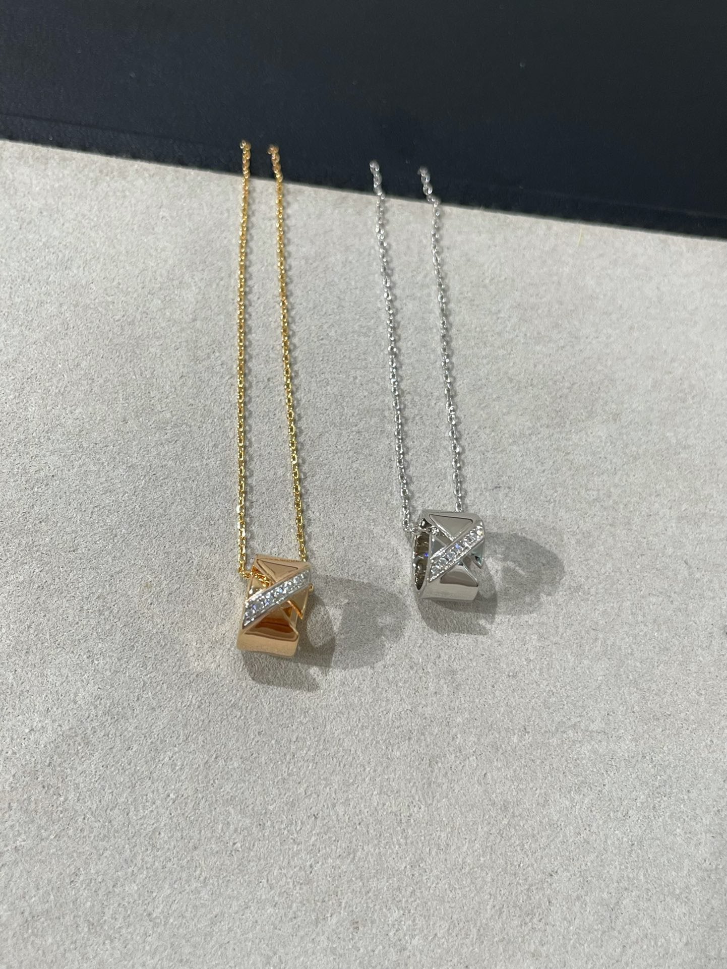 [Ornora Jewelry]LIENS EVIDENCE DIAMOND NECKLACE