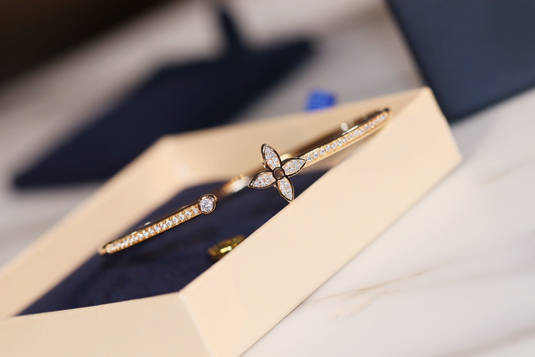 [Ornora Jewelry]IDYLLE GOLD OPEN BRACELET DIAMOND PAVED