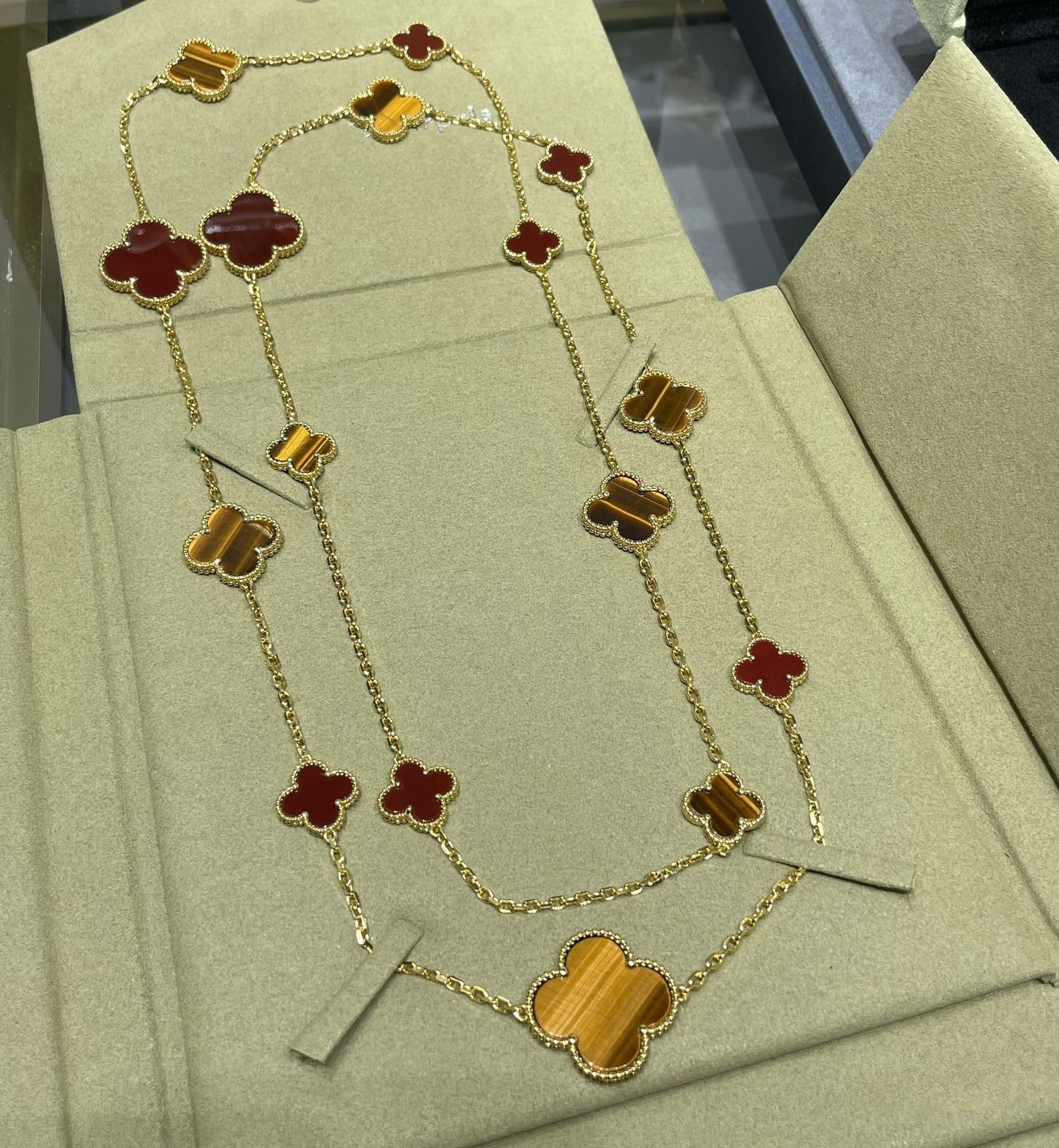 [Ornora Jewelry]CLOVER 16 MOTIF CARNELIAN TIGER EYE ROSE GOLD NECKLACE