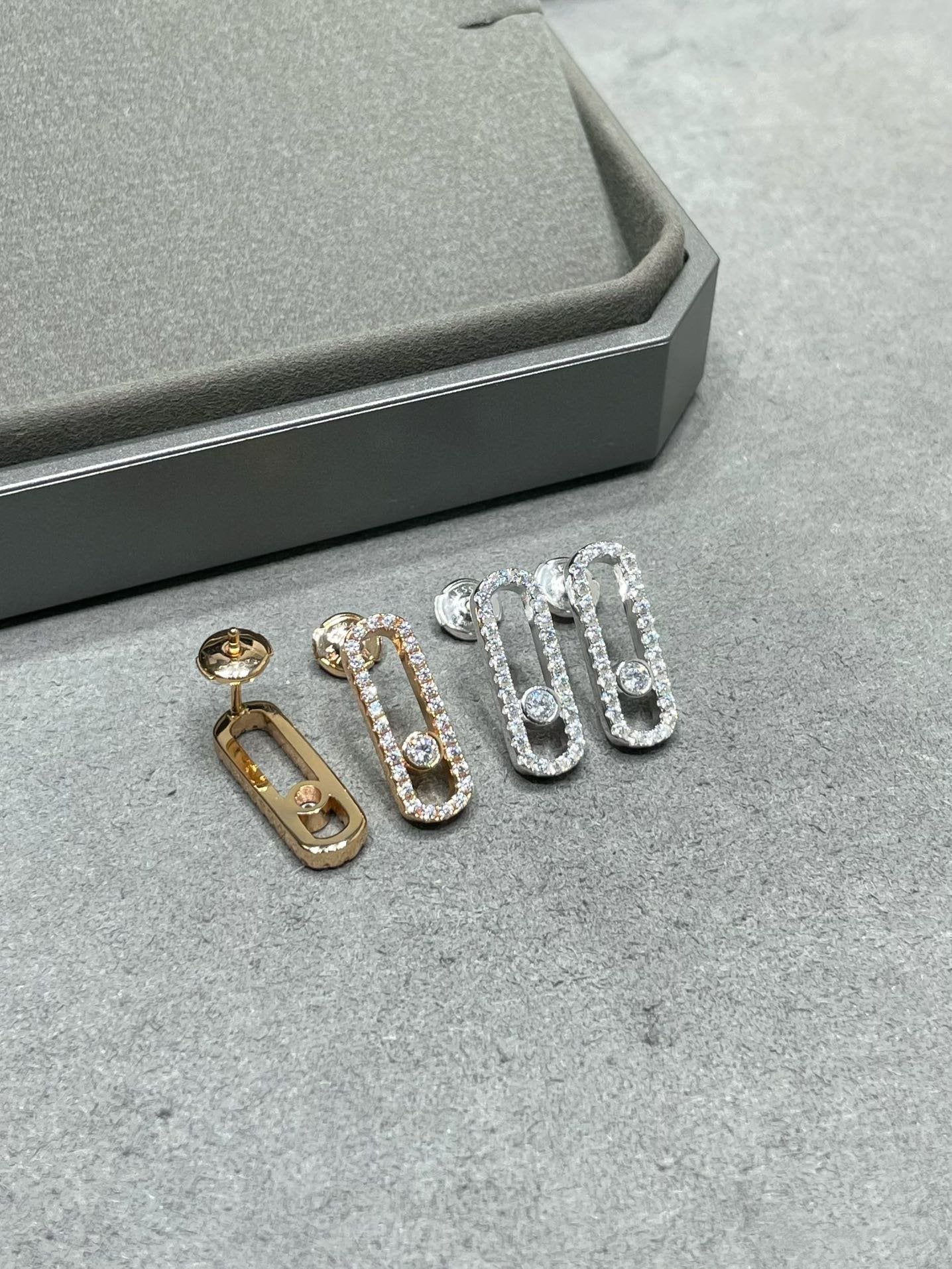 [Ornora Jewelry]MOVE UNO STUD DIAMOND PAVED EARRINGS