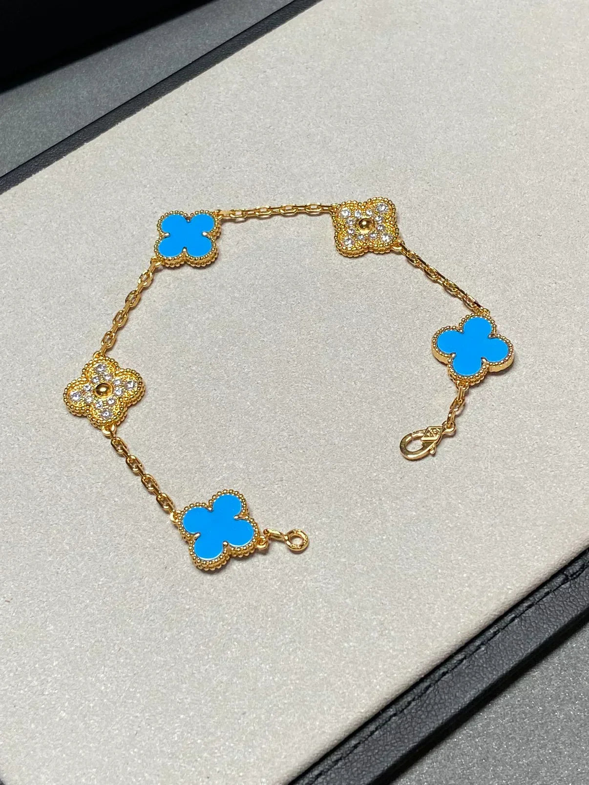 [Ornora Jewelry] CLOVER 5 MOTIF BLUE AGATE BRACELET COLLECTION
