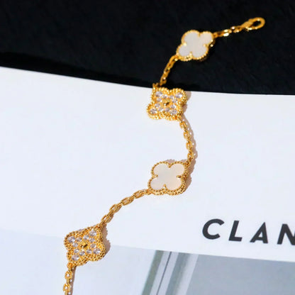 [Ornora Jewelry]CLOVER WHITE PEARL MOP 5 MOTIF BRACELET COLLECTION