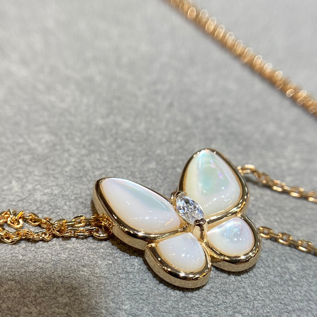 [Ornora Jewelry]BUTTERFLY MOP DIAMOND NECKLACE