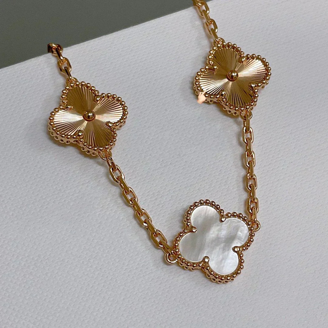 [Ornora Jewelry]CLOVER WHITE PEARL MOP 5 MOTIF BRACELET COLLECTION