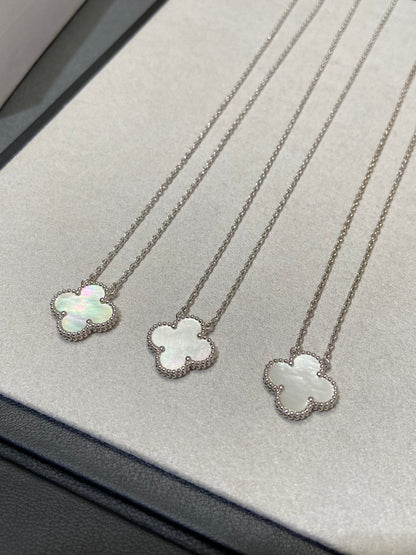 [Ornora Jewelry]CLOVER MEDIUM SILVER WHITE MOP NECKLACE