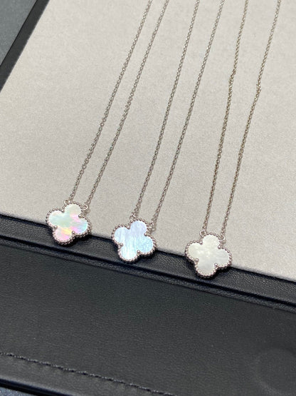 [Ornora Jewelry]CLOVER MEDIUM SILVER WHITE MOP NECKLACE