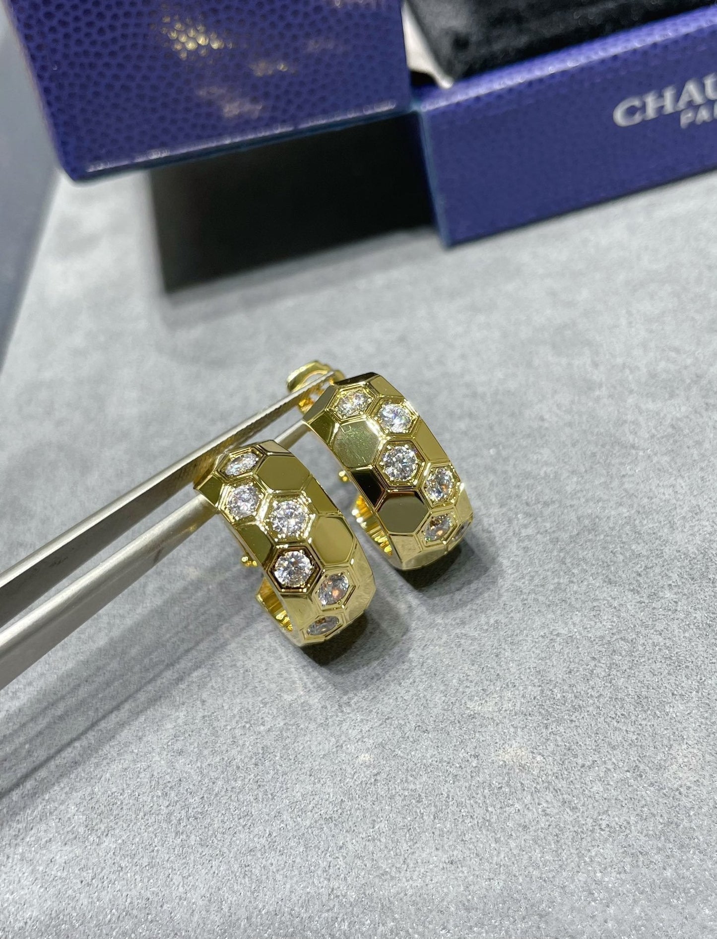 [Ornora Jewelry]BEE LOVE DIAMOND HOOP EARRINGS