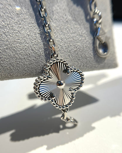 [Ornora Jewelry] CLOVER 5 MOTIF LASER BRACELET COLLECTION