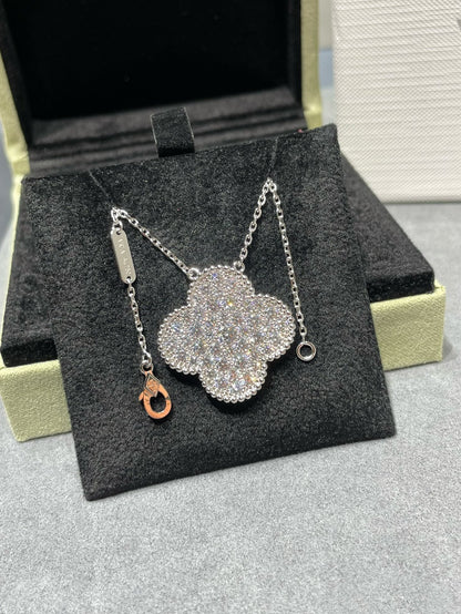 [Ornora Jewelry]CLOVER 25MM LARGE PENDANT DIAMOND PAVED SILVER NECKLACE