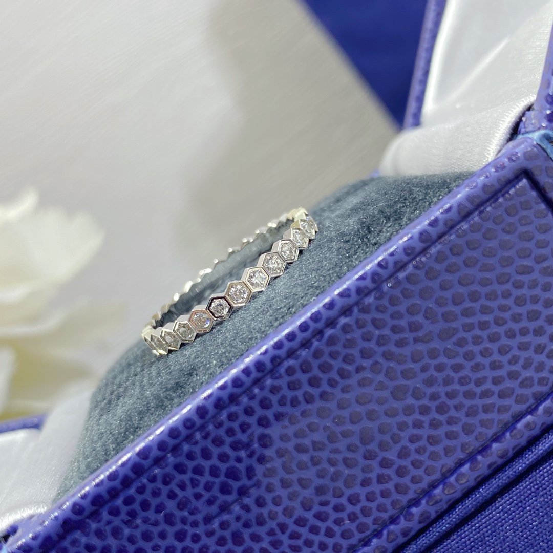 [Ornora Jewelry]BEE LOVE DIAMOND PAVED SMALL RING