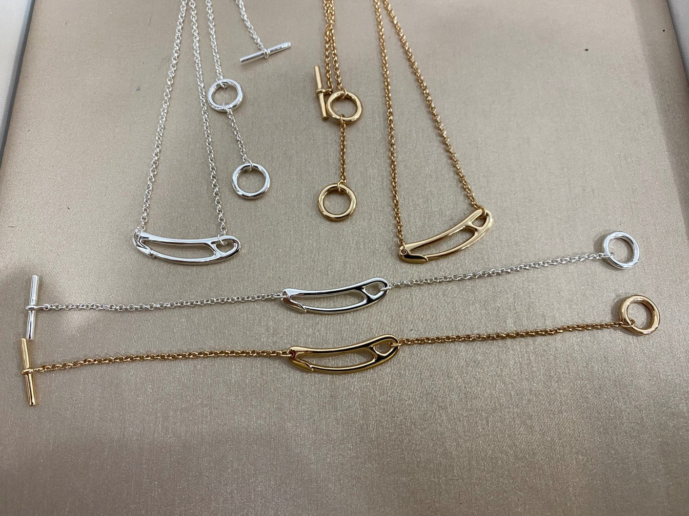 [Ornora Jewelry]Brooch Necklace
