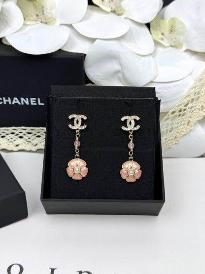 [Ornora Jewelry]26C Pink Camellia Enamel Pendant with Double C Earrings