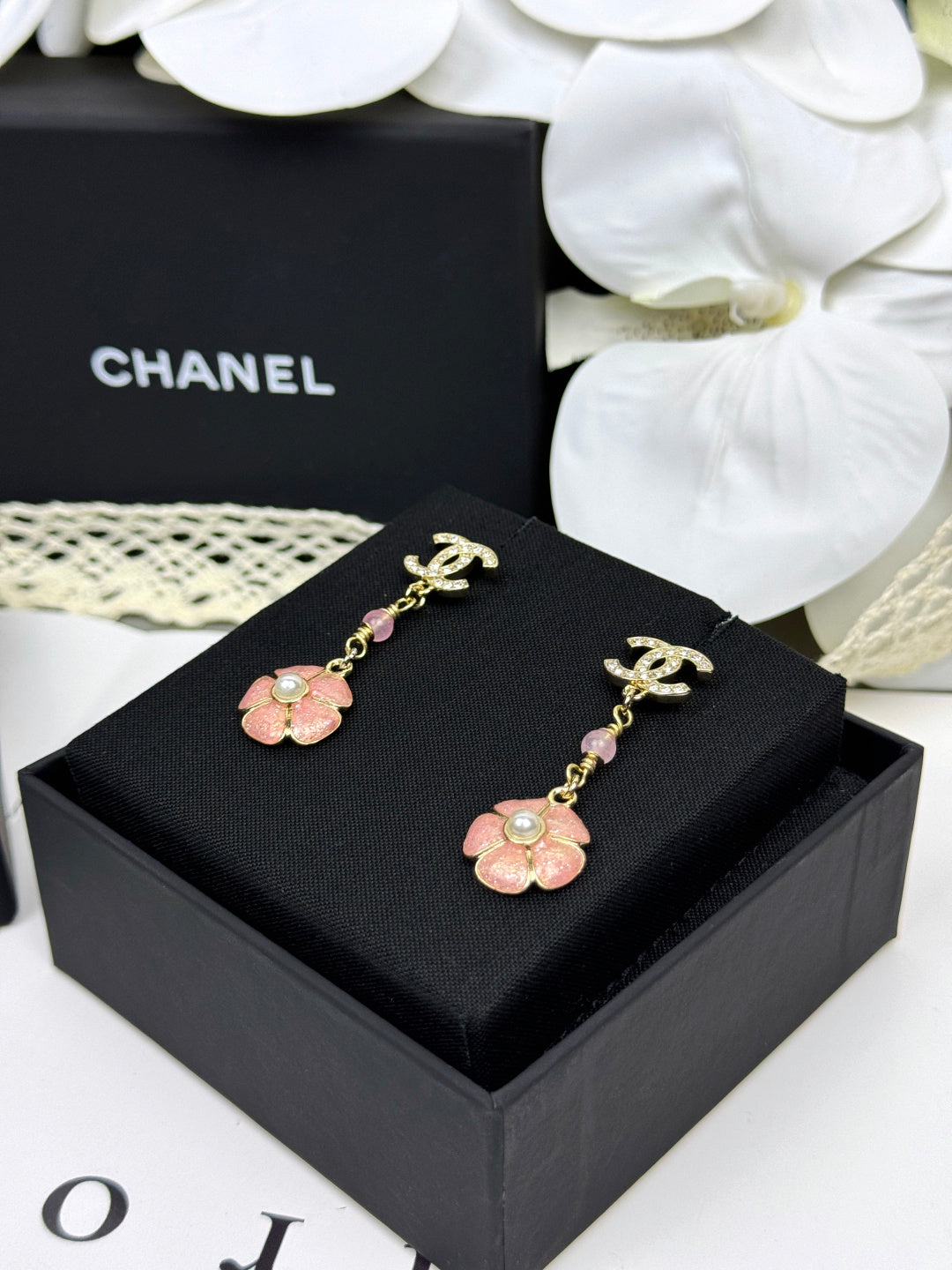 [Ornora Jewelry]26C Pink Camellia Enamel Pendant with Double C Earrings