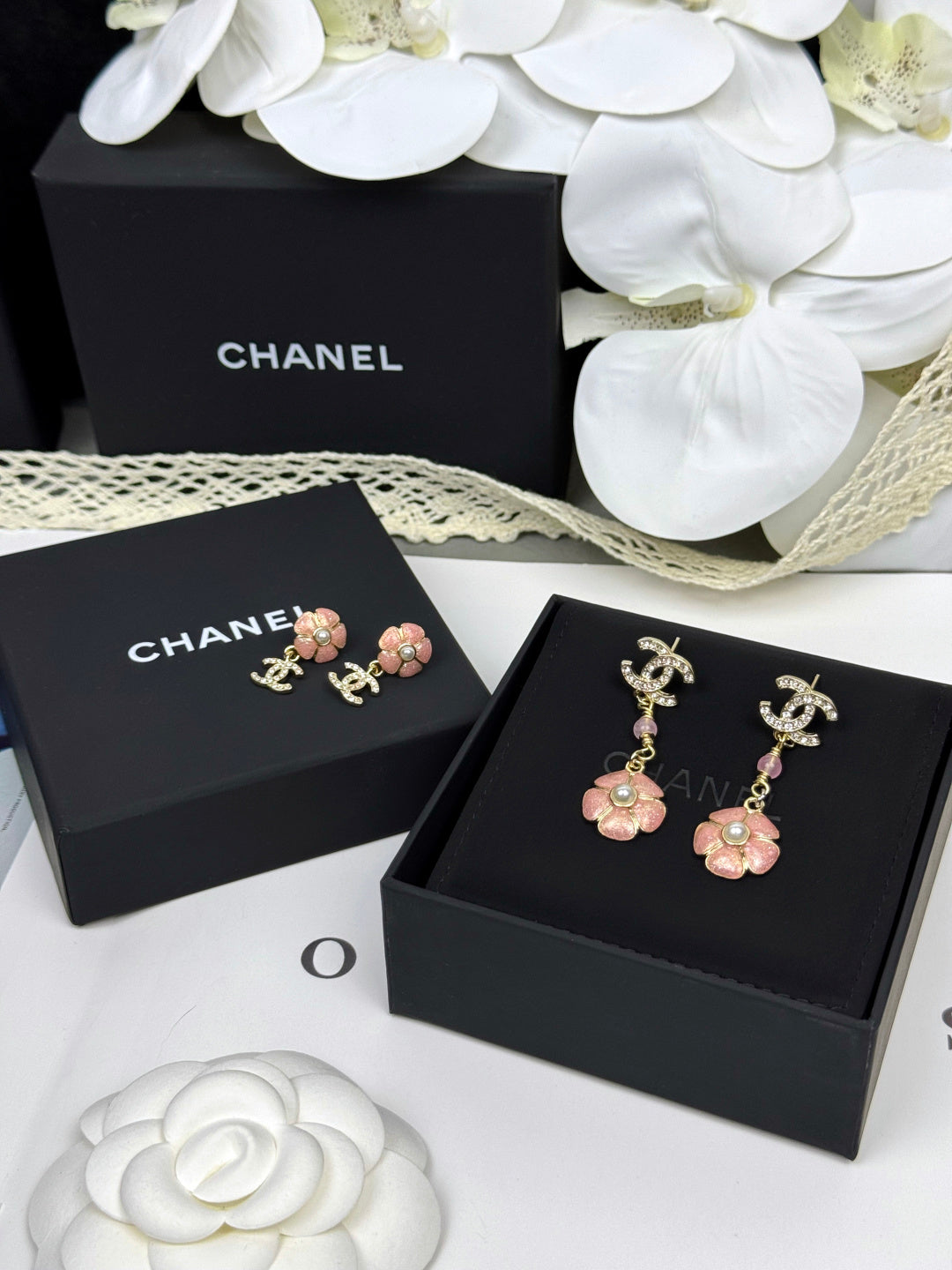 [Ornora Jewelry]26C Pink Camellia Enamel Pendant with Double C Earrings