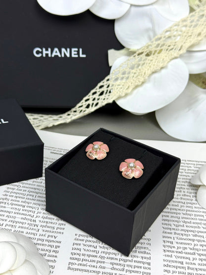 [Ornora Jewelry]26C Pink Camellia Pearl Enamel Stud Earrings