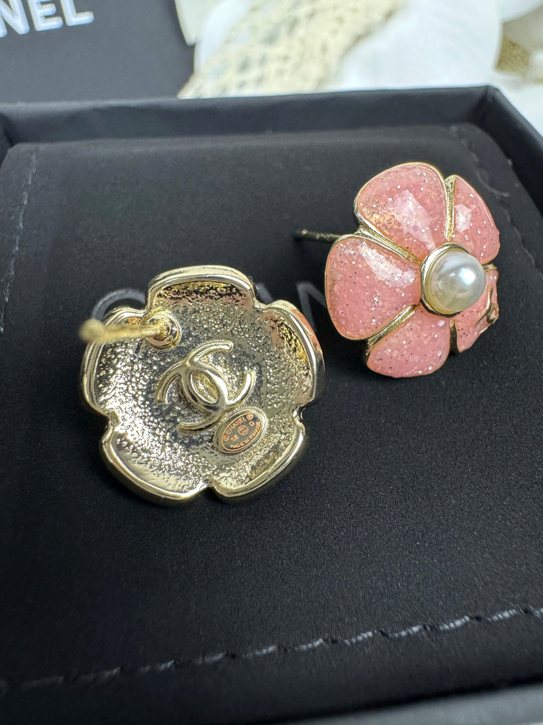 [Ornora Jewelry]26C Pink Camellia Pearl Enamel Stud Earrings