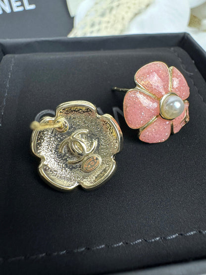 [Ornora Jewelry]26C Pink Camellia Pearl Enamel Stud Earrings