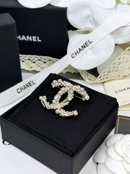 [Ornora Jewelry]26C Pink-White Enamel Ice Cream Cone Double C Brooch