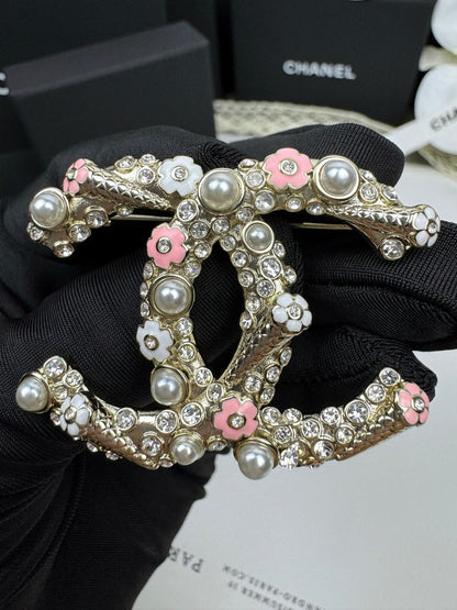 [Ornora Jewelry]26C Pink-White Enamel Ice Cream Cone Double C Brooch