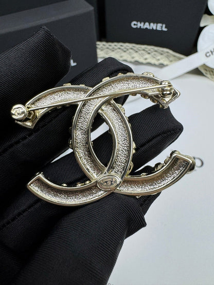[Ornora Jewelry]26C Pink-White Enamel Ice Cream Cone Double C Brooch