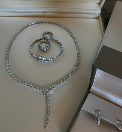 [Ornora Jewelry]NEW！SERPENT DIAMOND NECKLACE