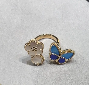 [Ornora Jewelry]2026 NEW TWIN BUTTERFLY LUCKY RING