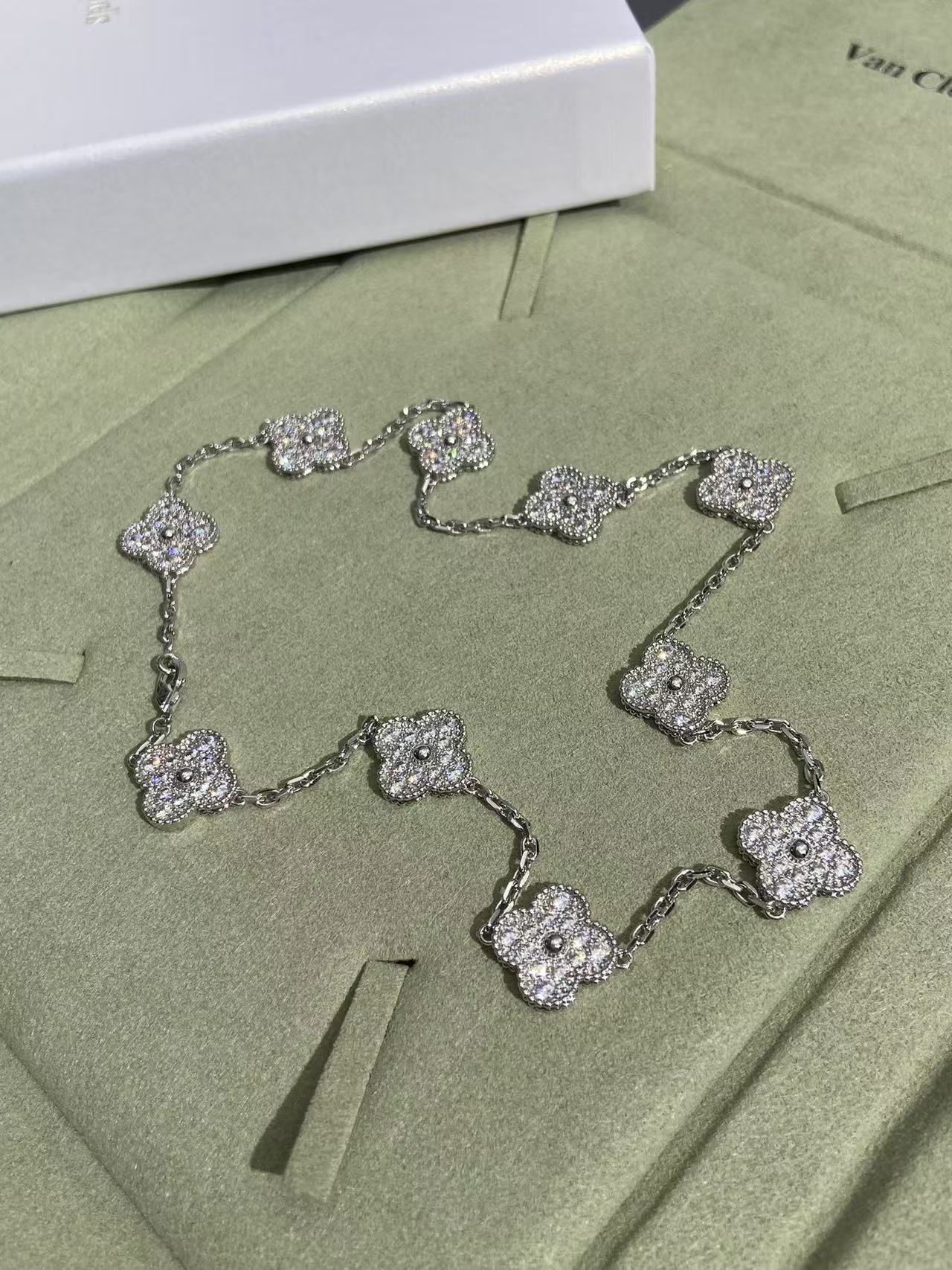 [Ornora Jewelry]CLOVER 10 MOTIFS  FULL DIAMOND NECKLACE