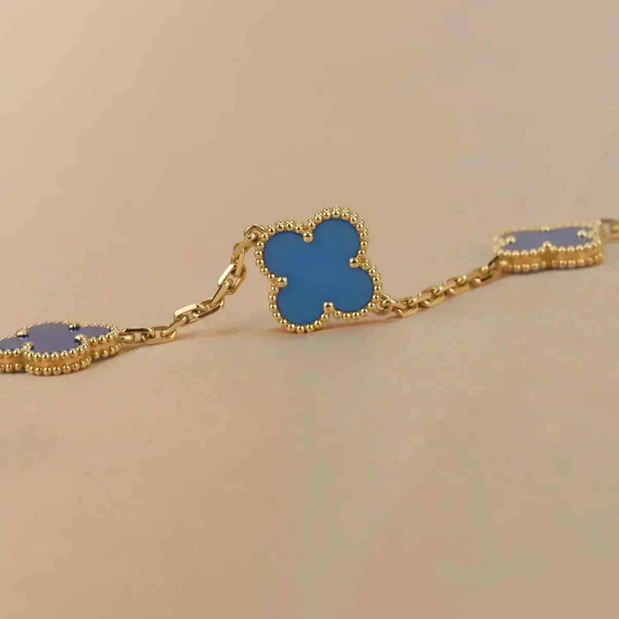 [Ornora Jewelry] CLOVER 5 MOTIF BLUE AGATE BRACELET COLLECTION