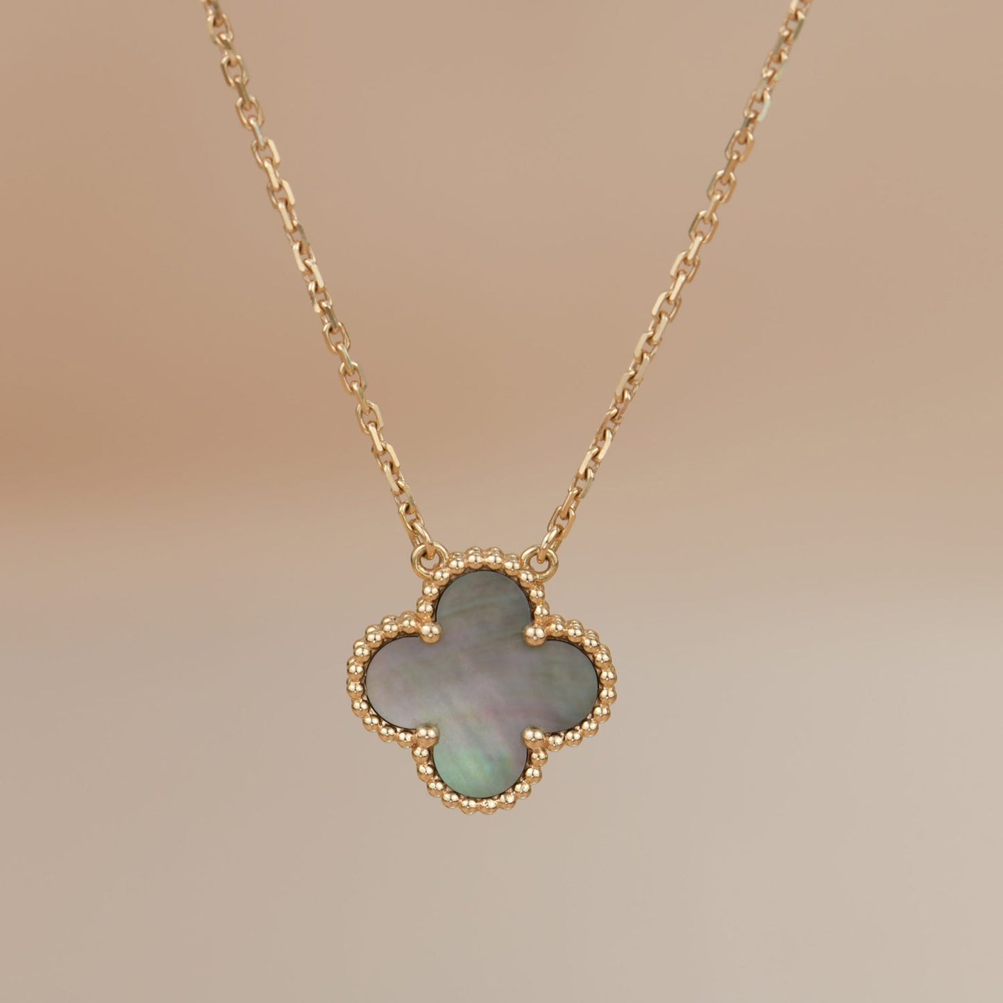 [Ornora Jewelry]CLOVER 15MM  GRAY MOTHER OF PEARL NECKLACE