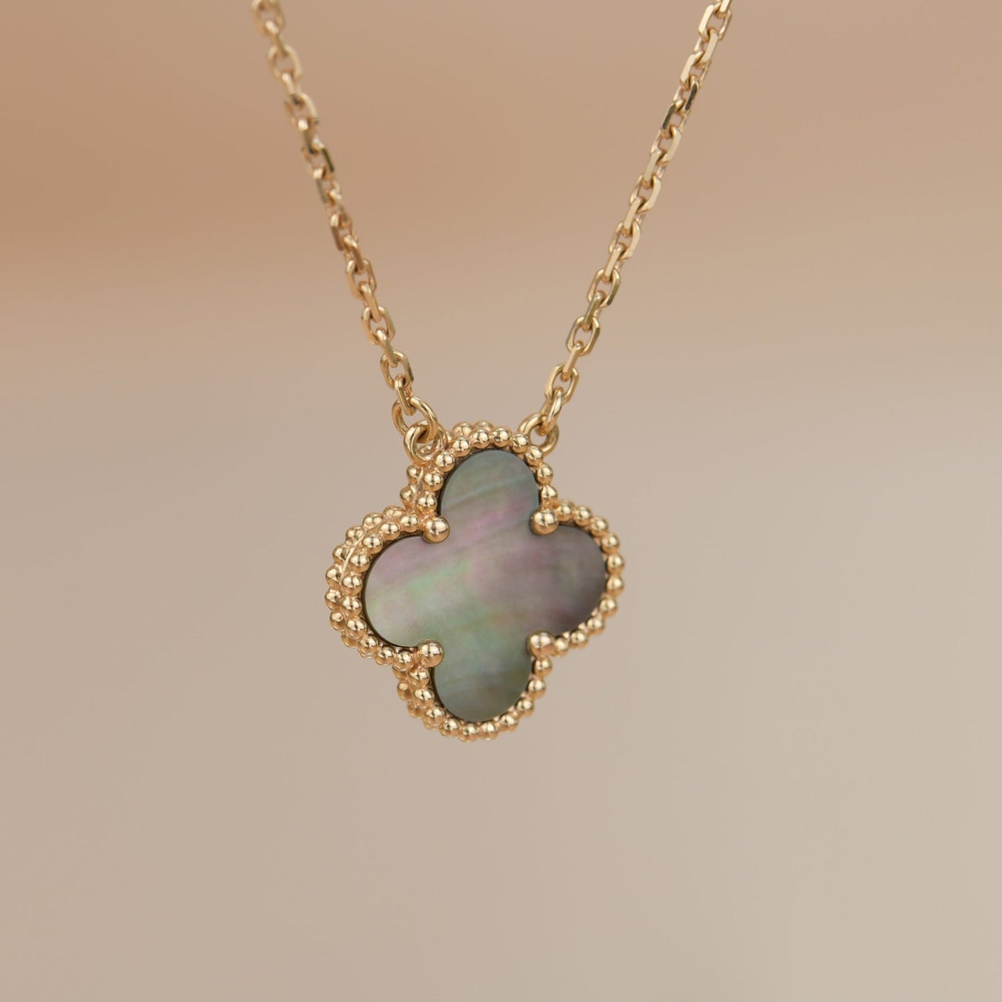 [Ornora Jewelry]CLOVER 15MM  GRAY MOTHER OF PEARL NECKLACE