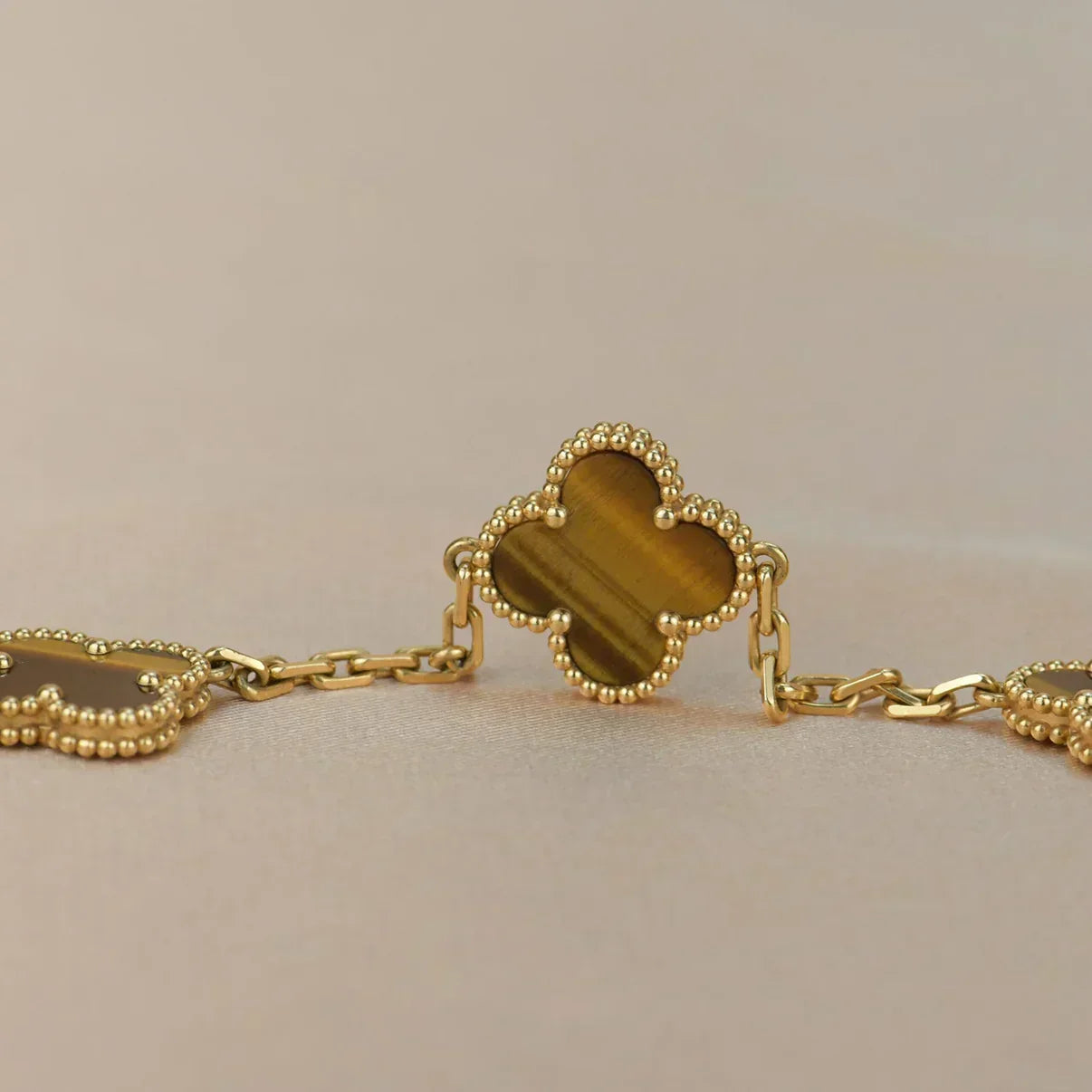 [Ornora Jewelry] CLOVER 5 MOTIFS TIGER EYE BRACELET COLLECTION