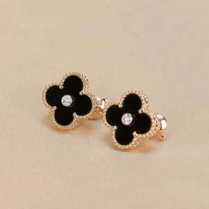 [Ornora Jewelry]CLOVER MEDIUM 1 MOTIFS ONYX DIAMOND EARRINGS