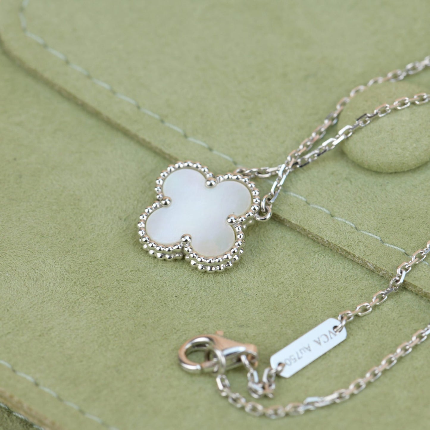 [Ornora Jewelry]CLOVER  15MM WHITE MOTHER-OF-PEARL SILVER
