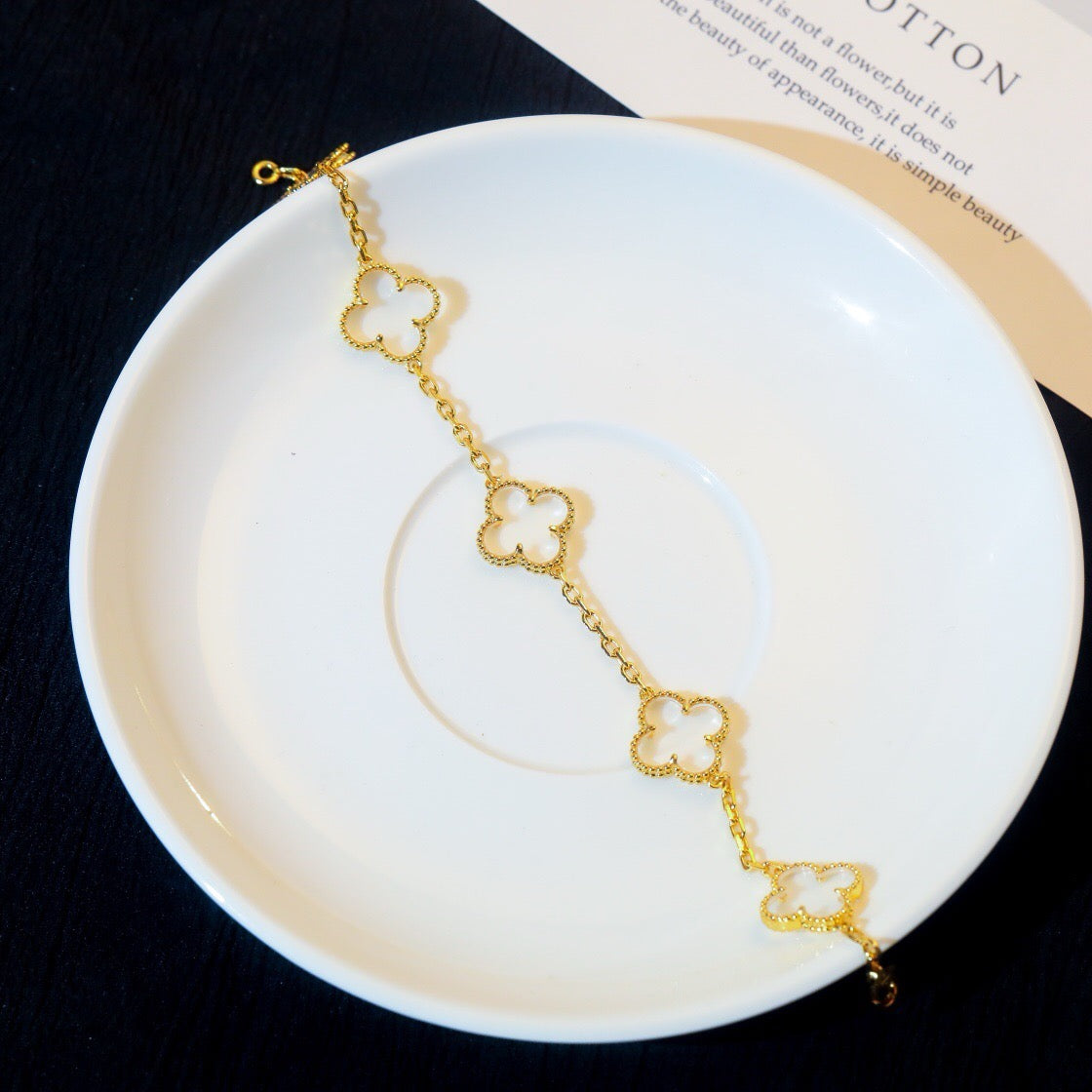 [Ornora Jewelry]CLOVER 5 MOTIF ROCK CRYSTAL BRACELET