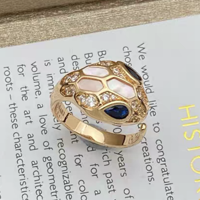 [Ornora Jewelry]BRAND NEW ASSORTED SNAKE HEAD MOTHER OF PEARL RINGS