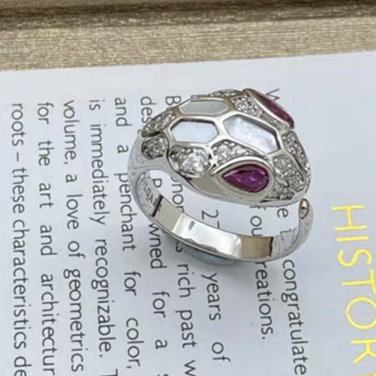 [Ornora Jewelry]BRAND NEW ASSORTED SNAKE HEAD MOTHER OF PEARL RINGS