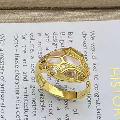 [Ornora Jewelry]BRAND NEW ASSORTED SNAKE HEAD MOTHER OF PEARL RINGS