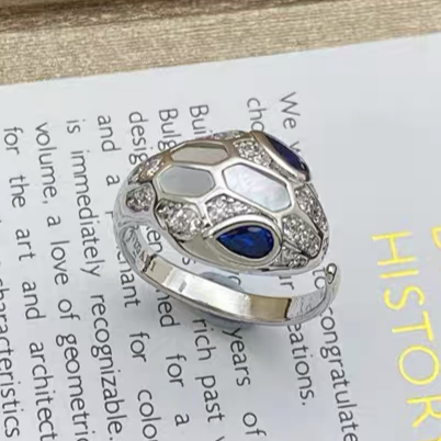 [Ornora Jewelry]BRAND NEW ASSORTED SNAKE HEAD MOTHER OF PEARL RINGS
