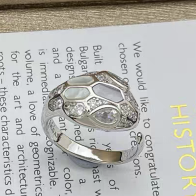 [Ornora Jewelry]BRAND NEW ASSORTED SNAKE HEAD MOTHER OF PEARL RINGS