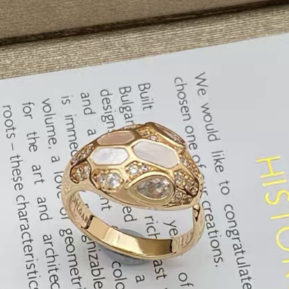 [Ornora Jewelry]BRAND NEW ASSORTED SNAKE HEAD MOTHER OF PEARL RINGS