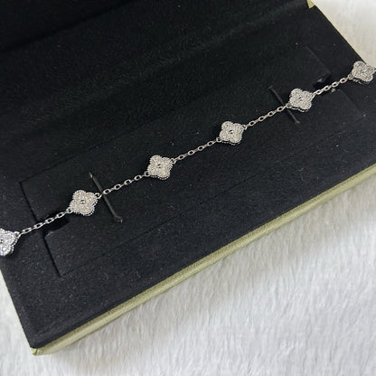 [Ornora Jewelry]CLOVER 6 MOTIF DIAMOND BRACELET