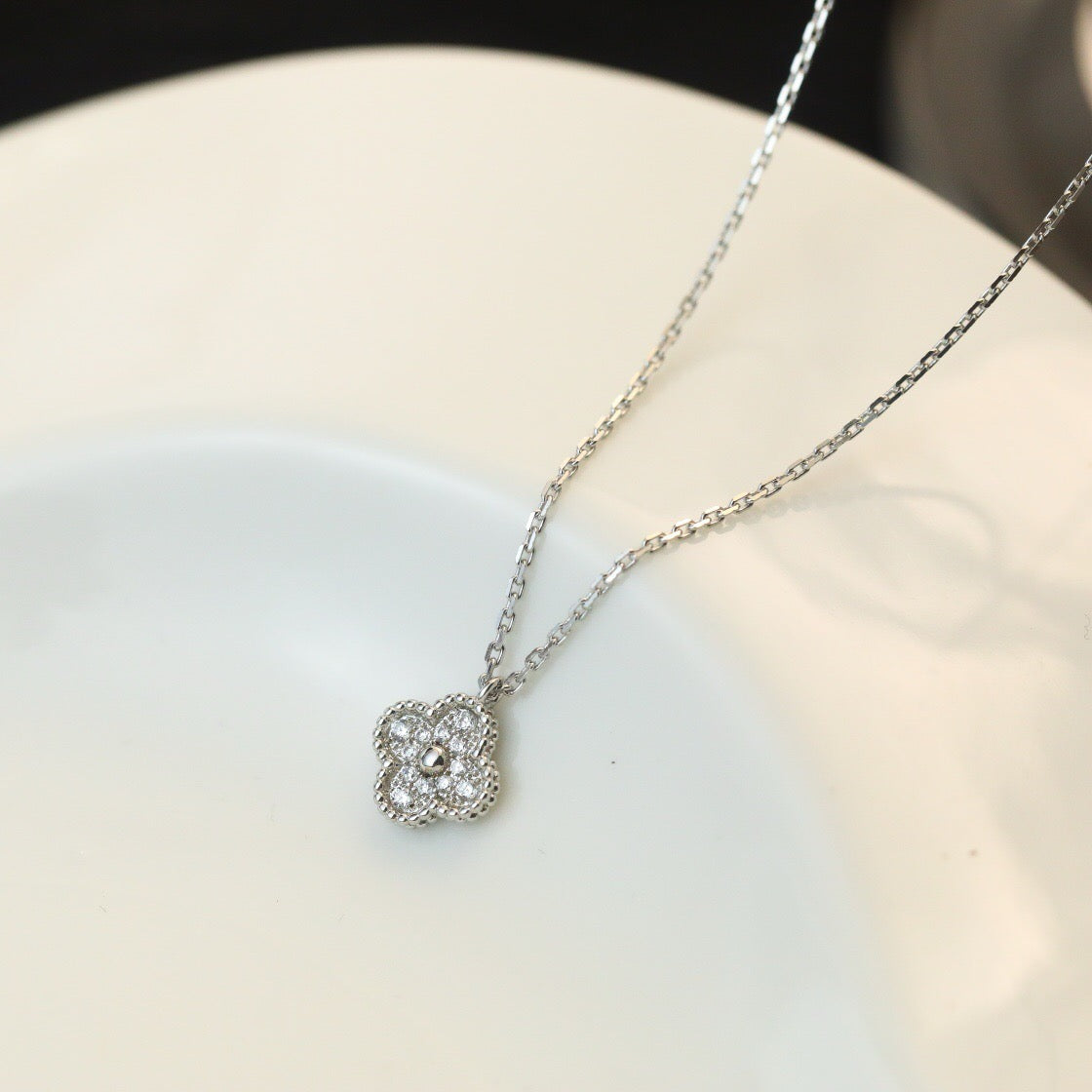 [Ornora Jewelry]CLOVER MINI 9.5MM PENDANT DIAMOND NECKLACE