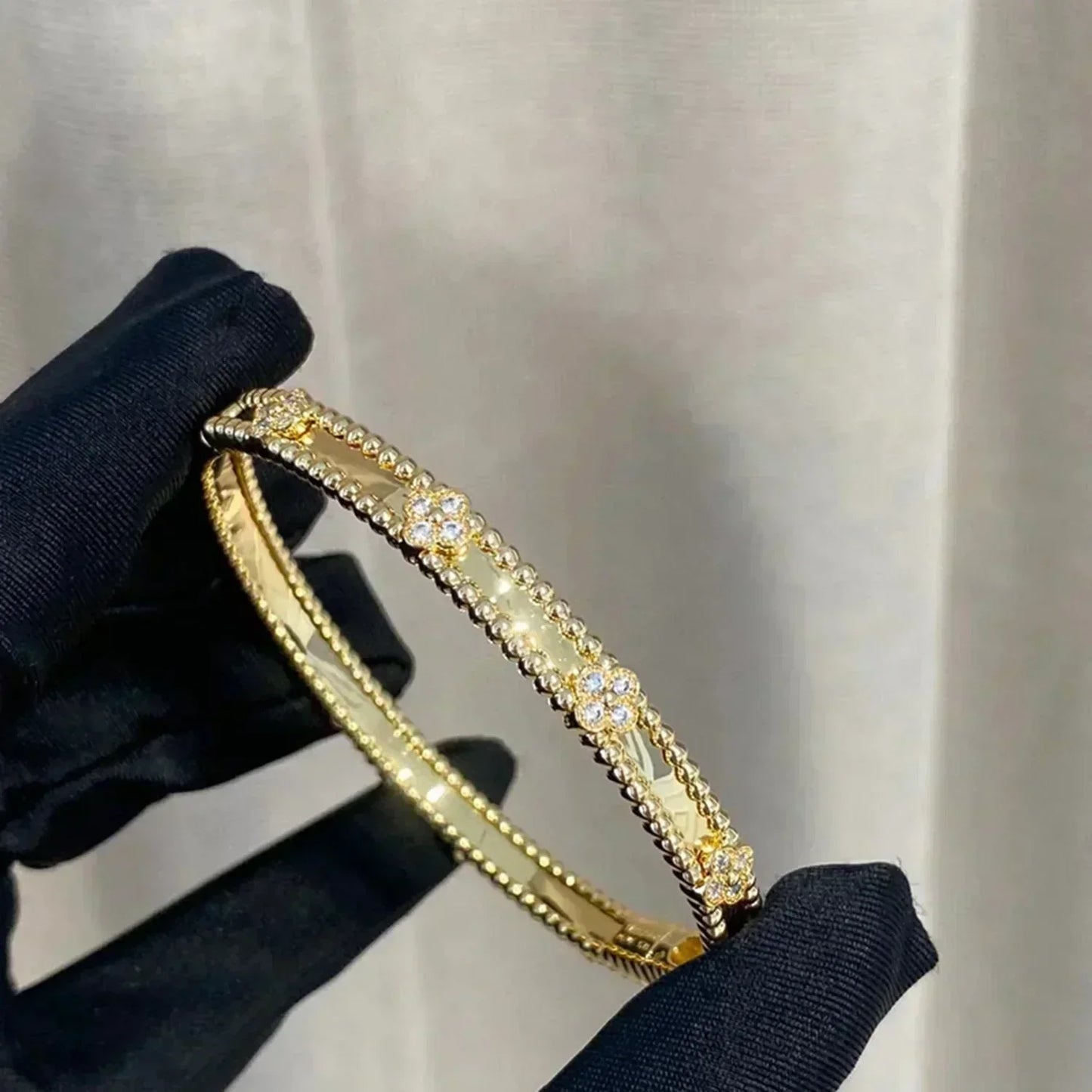 [Ornora Jewelry]CLOVER BRACELET 4MM DIAMONDS