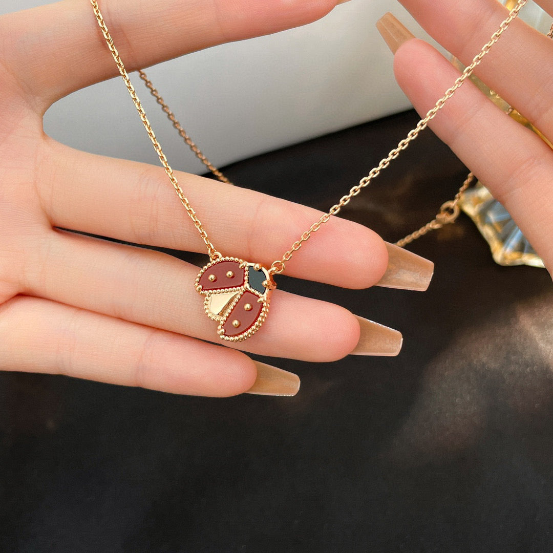 [Ornora Jewelry]LUCKY  CARNELIANS LADYBUG NECKLACE