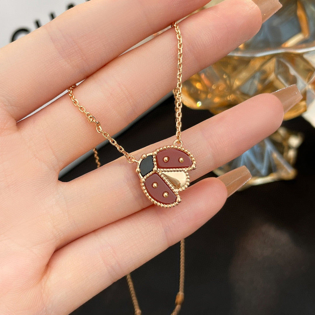 [Ornora Jewelry]LUCKY  CARNELIANS LADYBUG NECKLACE
