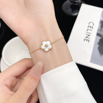 [Ornora Jewelry]LUCKY WHITE MOP PLUM BLOSSOM  BRACELET