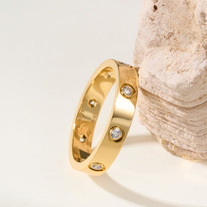 [Ornora Jewelry]LOVE 4MM 8 DIAMOND RING